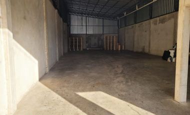 Galpón en alquiler - Ricardo Rojas zona industrial