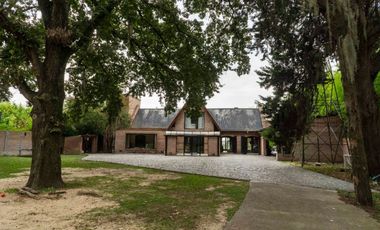 VENTA CASA QUINTA VISTA A LA BARRANCA DEL CAZADOR