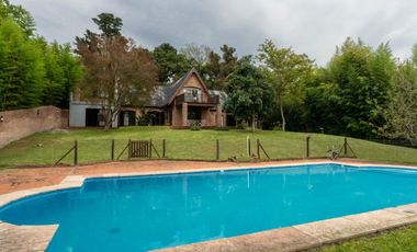 VENTA CASA QUINTA VISTA A LA BARRANCA DEL CAZADOR