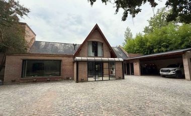 VENTA CASA QUINTA VISTA A LA BARRANCA DEL CAZADOR