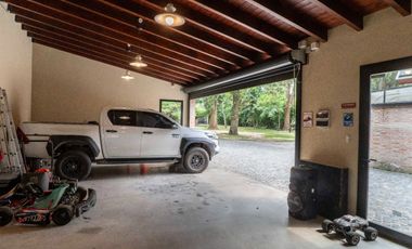 VENTA CASA QUINTA VISTA A LA BARRANCA DEL CAZADOR
