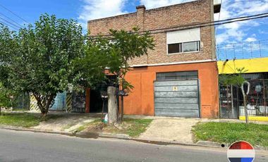 CASA Y DEPARTAMENTOS  EN VENTA JOSÉ MÁRMOL RENTA