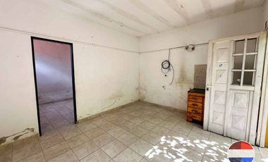 CASA Y DEPARTAMENTOS  EN VENTA JOSÉ MÁRMOL RENTA