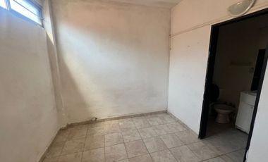 CASA Y DEPARTAMENTOS  EN VENTA JOSÉ MÁRMOL RENTA