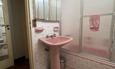 DEPARTAMENTO 5 AMBIENTES VENTA LOMAS COCHERA
