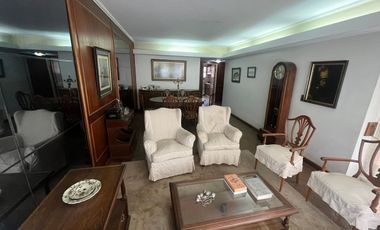 DEPARTAMENTO 5 AMBIENTES VENTA LOMAS COCHERA