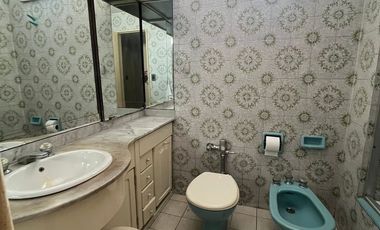 DEPARTAMENTO 5 AMBIENTES VENTA LOMAS COCHERA