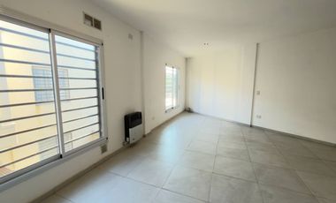ALQUILER  DEPARTAMENTO MONOAMBIENTE AMPLIO