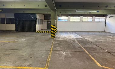 Depósito de 1974 m2 cubiertos - Villa Adelina