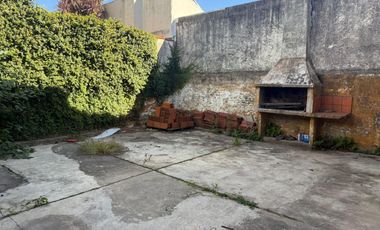 Depósito de 1974 m2 cubiertos - Villa Adelina