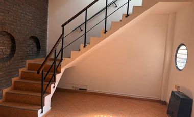 Depósito de 1974 m2 cubiertos - Villa Adelina