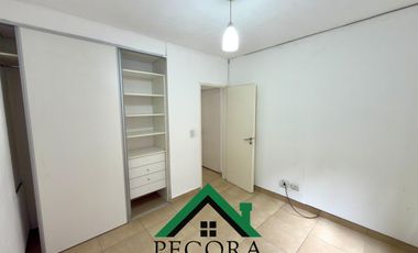 Departamento en Esc.-Centro