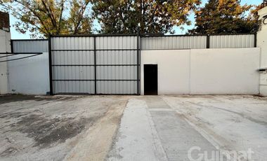 690m2 - Deposito doble frente - excelente estado - portones automaticos