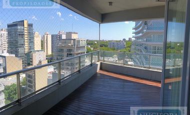 Excelente 4 ambientes en alquiler con inmejorable vista y ubicación - Edificio Torre Mayor