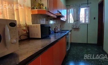 CASA VENTA VILLA LYNCH  4 AMBIENTES JARDIN QUINCHO