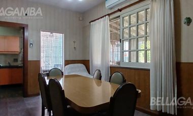 CASA VENTA VILLA LYNCH  4 AMBIENTES JARDIN QUINCHO