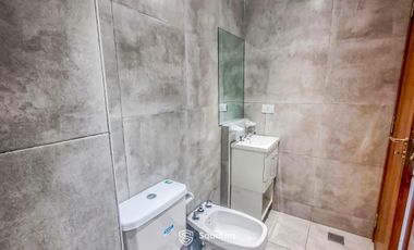 VENTA - Monoambiente divisible, con balcón - Zona Centro, Rosario - APTO CRÉDITO.