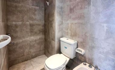 VENTA - Monoambiente divisible, con balcón - Zona Centro, Rosario - APTO CRÉDITO.