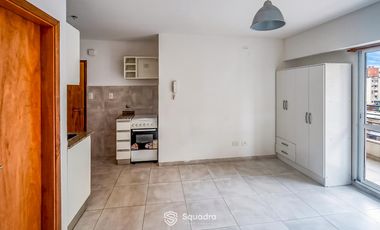 VENTA - Monoambiente divisible, con balcón - Zona Centro, Rosario - APTO CRÉDITO.