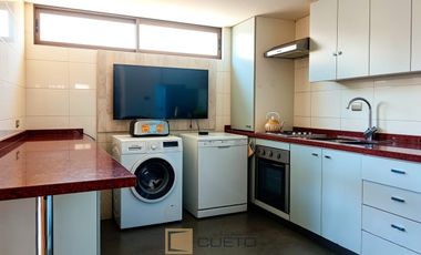 Departamento en arriendo c/ estacionamiento en Higuerillas