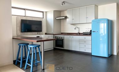 Departamento en arriendo c/ estacionamiento en Higuerillas