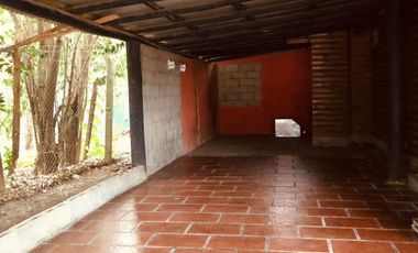 Venta casa 4 ambientes con pileta Trujui