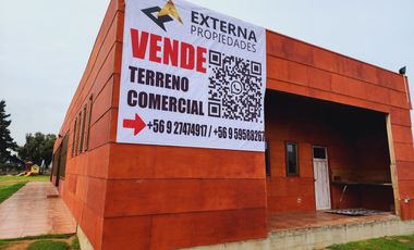 VENTA DE CENTRO DE EVENTOS CON EXCELENTE UBICACION