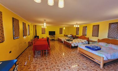 VENTA DE CENTRO DE EVENTOS CON EXCELENTE UBICACION