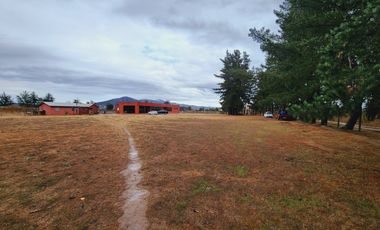 VENTA DE CENTRO DE EVENTOS CON EXCELENTE UBICACION