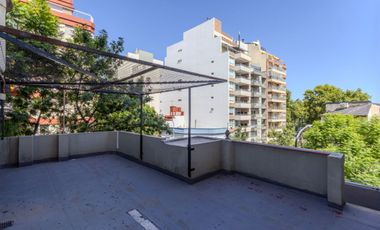 PH tipo casa 4 amb con terraza en Va. del Parque