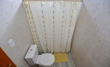 CASA EN VENTA EN PARQUE SICARDI 2 DORMITORIOS