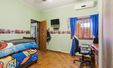CASA 3 AMBIENTES VENTA TEMPERLEY PATIO COCHERA
