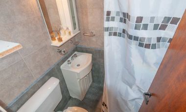 CASA 3 AMBIENTES VENTA TEMPERLEY PATIO COCHERA