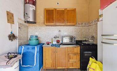 CASA 3 AMBIENTES VENTA TEMPERLEY PATIO COCHERA
