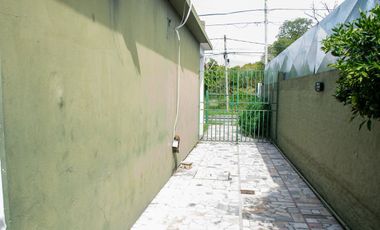 Casa 3 ambientes en venta San Martin con Quincho