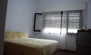 Casa 3 ambientes en venta San Martin con Quincho