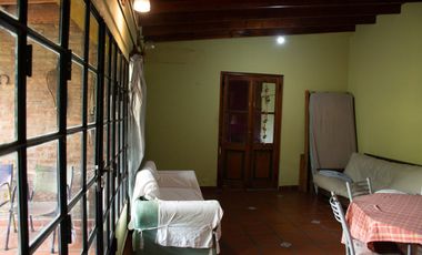 Casa 3 ambientes en venta San Martin con Quincho