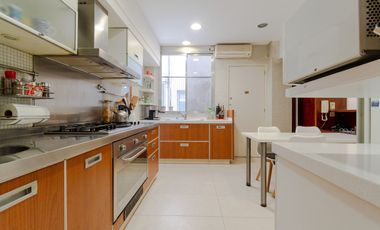 Venta Semipiso 5 amb con 2 balcones en Belgrano