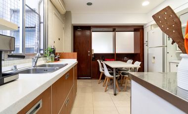 Venta Semipiso 5 amb con 2 balcones en Belgrano