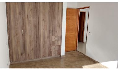Arriendo Casa 3D 4B con piscina Condo. Rinconada Los Andes