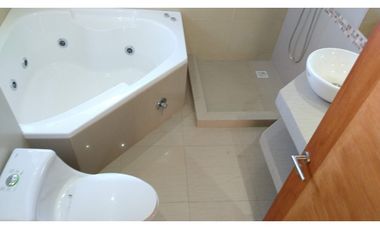 Arriendo Casa 3D 4B con piscina Condo. Rinconada Los Andes