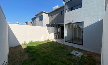 Casa en renta en Villas San Fernando en Calimaya cerca de Metepec y de Villas del Campo