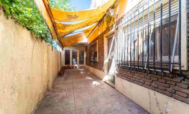 Venta PH 4 amb. c/entrada indep. cochera, quincho