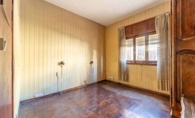 Venta PH 4 amb. c/entrada indep. cochera, quincho