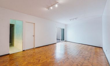 VENTA DEPARTAMENTO 2AMB REFACCIONADO BARRIO NORTE
