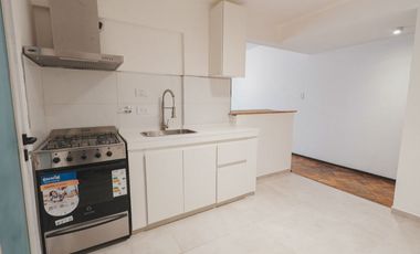 VENTA DEPARTAMENTO 2AMB REFACCIONADO BARRIO NORTE