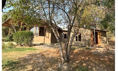 ARRIENDO LINDA CASA EN Pirque