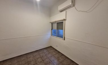 ALQUILER PH 4 AMBIENTES DEVOTO CON PILETA