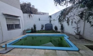 ALQUILER PH 4 AMBIENTES DEVOTO CON PILETA