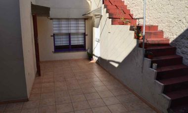 VENTA CASA 4 AMB. C/COCH TERRAZA A. CREDITO MORON
